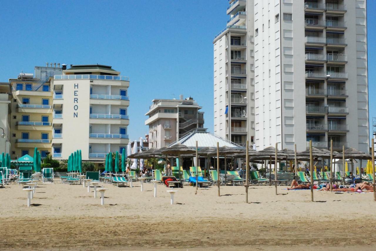 Heron Apartments Lido di Jesolo Exteriör bild